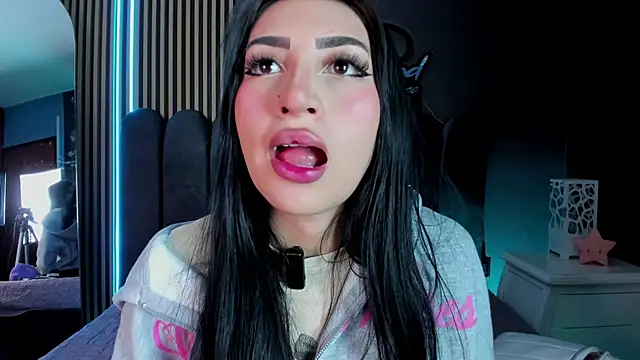 Nicolette ks  online show from July 2026 05:42:02 AM