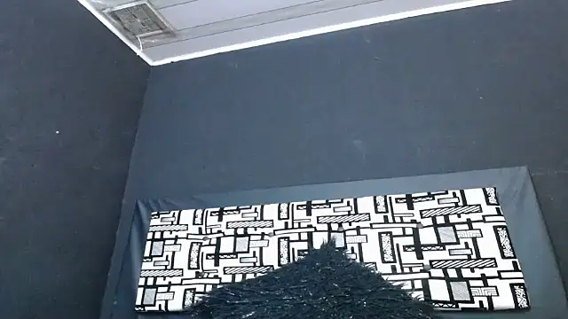 LinaBrowm online show from January 2025 08:33:02 PM