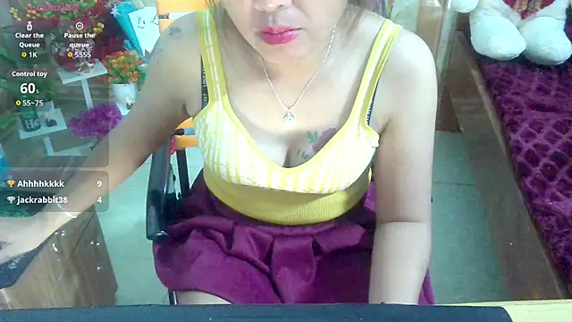 Jerry-Lan online show from October 2025 08:07:01 PM