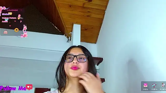 scarlleth  online show from January 2025 03:20:01 PM