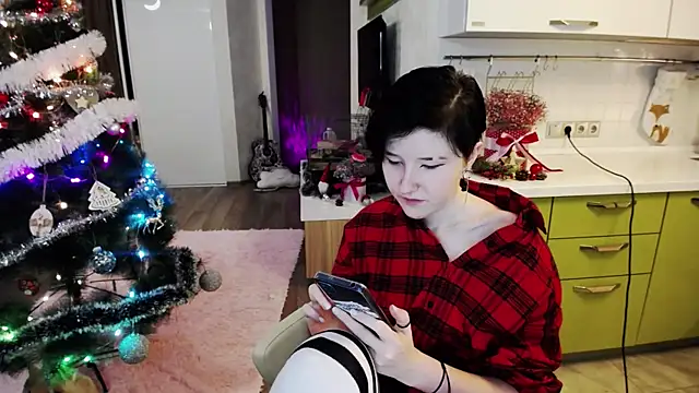 Kira Bakker online show from December 2024 05:22:02 PM