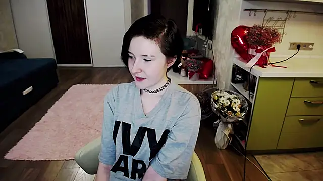 Kira Bakker online show from February 2025 10:26:02 PM