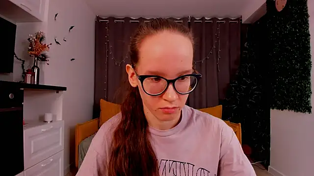 Snapshot of BettyBrowni chatting on January 2025 07:18:01 PM BettyBrowni online show from January 2025 07:18:01 PM