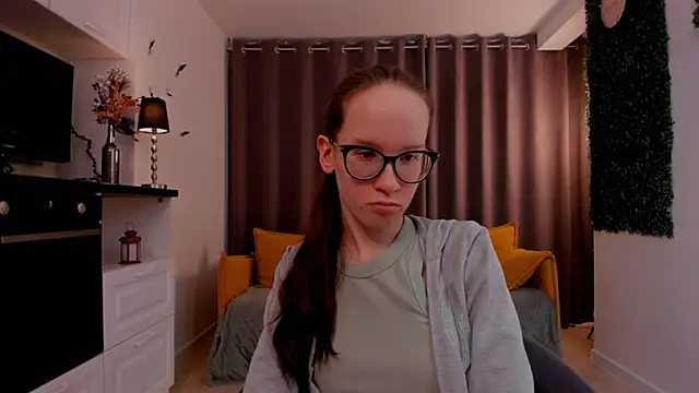 Snapshot of BettyBrowni chatting on March 2025 10:16:02 PM BettyBrowni online show from March 2025 10:16:02 PM