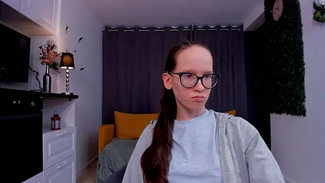 Snapshot of BettyBrowni chatting on March 2025 10:10:01 PM BettyBrowni online show from March 2025 10:10:01 PM