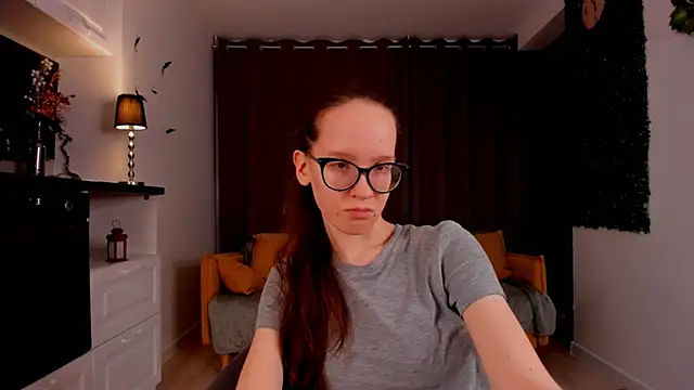 Snapshot of BettyBrowni chatting on March 2025 04:06:02 PM BettyBrowni online show from March 2025 04:06:02 PM