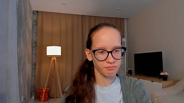 Snapshot of BettyBrowni chatting on September 2025 04:08:02 PM BettyBrowni online show from September 2025 04:08:02 PM