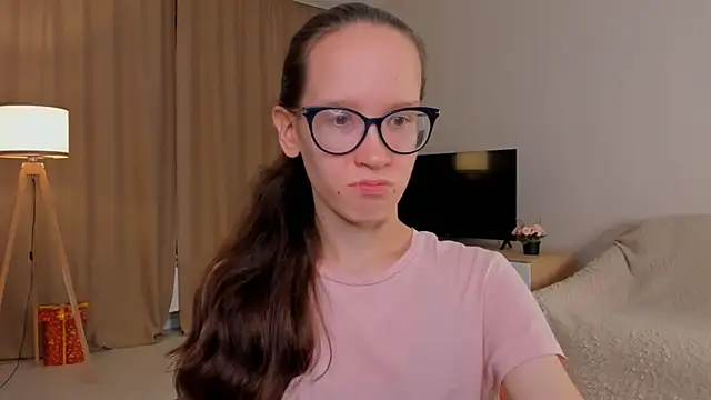 Snapshot of BettyBrowni chatting on September 2025 04:12:01 PM BettyBrowni online show from September 2025 04:12:01 PM