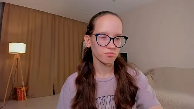 Snapshot of BettyBrowni chatting on September 2025 04:12:02 PM BettyBrowni online show from September 2025 04:12:02 PM