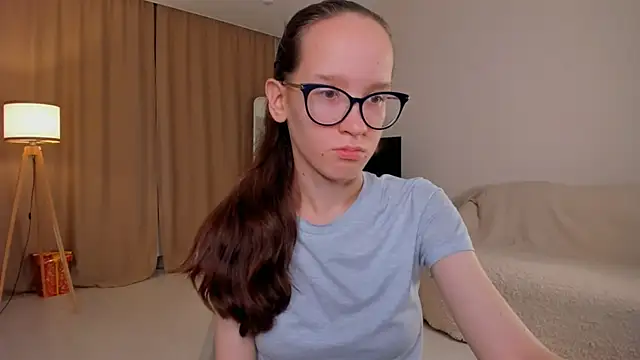 Snapshot of BettyBrowni chatting on October 2025 04:05:02 PM BettyBrowni online show from October 2025 04:05:02 PM