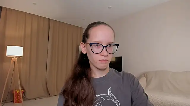 Snapshot of BettyBrowni chatting on October 2025 04:04:02 PM BettyBrowni online show from October 2025 04:04:02 PM