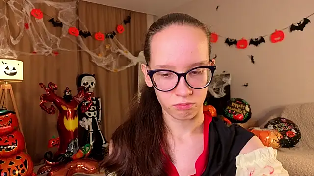 Snapshot of BettyBrowni chatting on October 2025 04:08:02 PM BettyBrowni online show from October 2025 04:08:02 PM