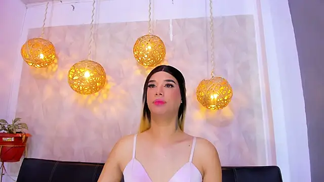 victoria aleia  online show from December 2024 08:28:02 PM