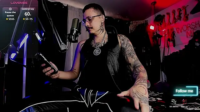 Snapshot of allanhurtss chatting on October 2025 07:08:01 PM allanhurtss online show from October 2025 07:08:01 PM