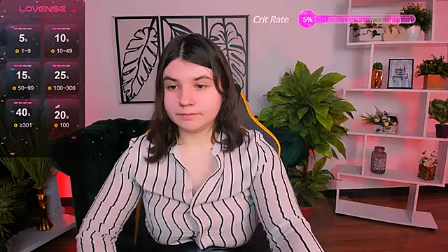 Viola  Shy online show from March 2025 08:53:01 PM