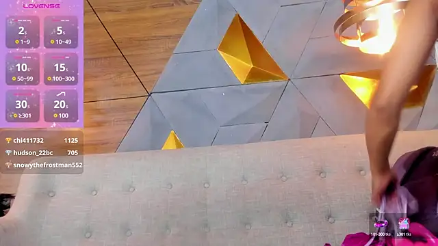 sarah banks1 online show from February 2025 07:00:01 PM