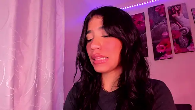 Alissarhys26 online show from March 2025 01:14:02 AM