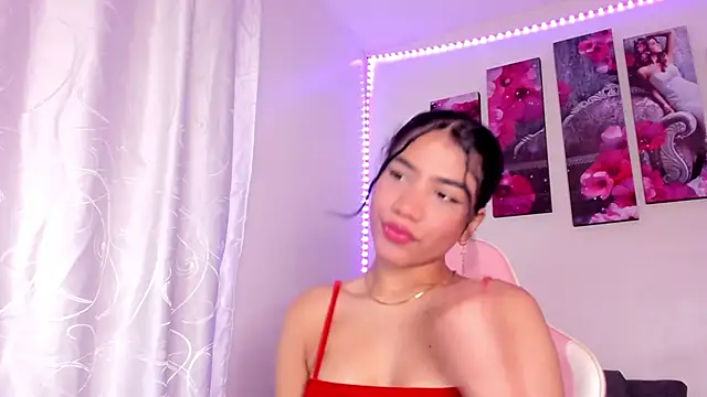 Alissarhys26 online show from March 2025 11:22:01 PM