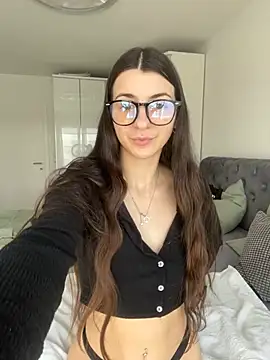Snapshot of Wildberry_ chatting on March 2025 02:45:01 PM Wildberry online show from March 2025 02:45:01 PM