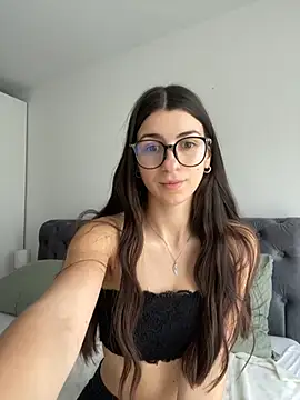 Wildberry  online show from April 2026 02:58:01 PM