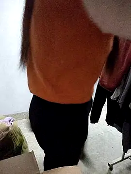 Haralushiaaa online show from October 2025 02:08:01 AM