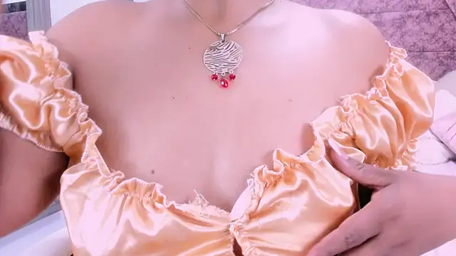  Lakshmi hotx online show from February 2025 03:05:01 PM