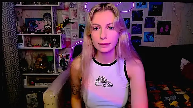 Maria Hunt online show from December 2024 03:29:02 AM