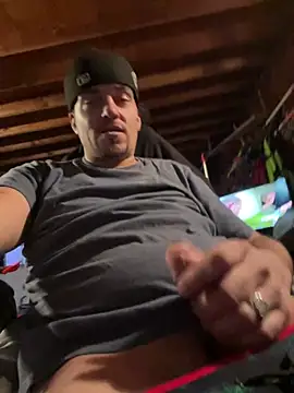 joeycbigcock online show from December 2024 09:08:01 PM