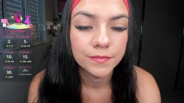 ivyy scott online show from December 2025 12:09:01 PM