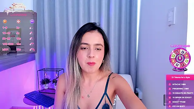 Snapshot of Lucyortiz_ chatting on December 2024 08:16:01 PM Lucyortiz online show from December 2024 08:16:01 PM