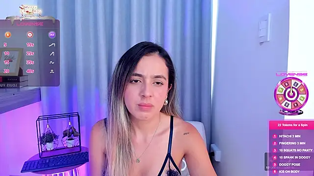 Snapshot of Lucyortiz_ chatting on December 2024 06:02:02 PM Lucyortiz online show from December 2024 06:02:02 PM