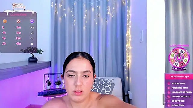 Snapshot of Lucyortiz_ chatting on December 2024 10:23:01 PM Lucyortiz online show from December 2024 10:23:01 PM