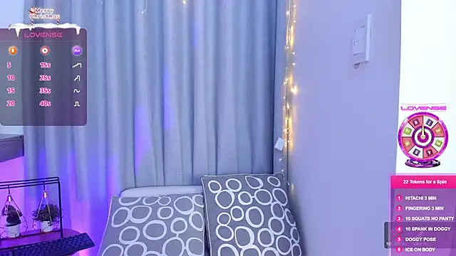 Snapshot of Lucyortiz_ chatting on December 2024 11:28:01 AM Lucyortiz online show from December 2024 11:28:01 AM