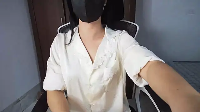 Lunobaby 204 online show from October 2025 01:52:02 AM