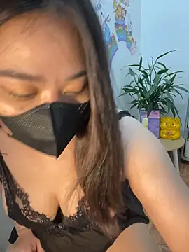 --Lyly-- online show from March 2025 07:04:02 AM