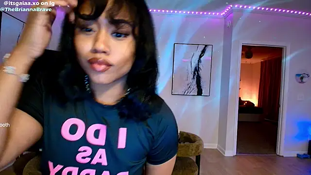 BriannaBrave online show from February 2026 04:24:02 AM