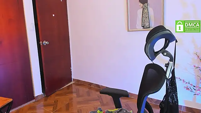 Chanelll Taylorr  online show from January 2025 09:34:01 AM