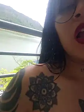 ZTahya online show from October 2025 05:25:02 PM