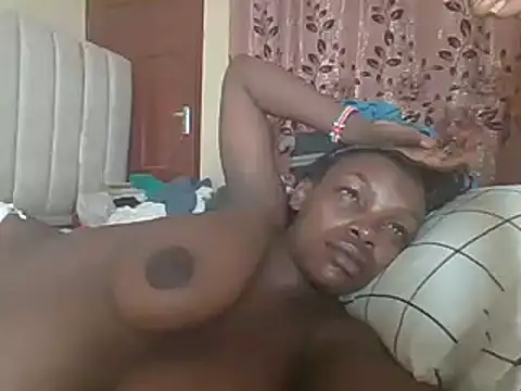 awino001 online show from January 2025 07:39:02 PM