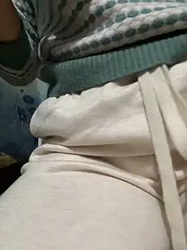 Snapshot of Milk_Mom99 chatting on December 2024 05:47:01 AM Milk Mom99 online show from December 2024 05:47:01 AM