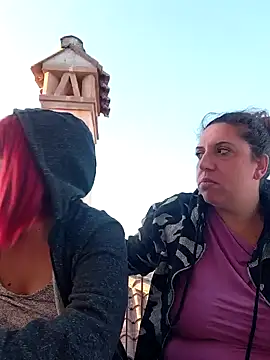 Snapshot of carolyne2023 chatting on September 2025 05:40:02 AM carolyne2023 online show from September 2025 05:40:02 AM