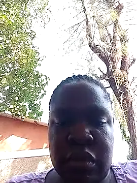 Snapshot of loyan-x chatting on July 2026 01:18:02 PM loyan-x online show from July 2026 01:18:02 PM