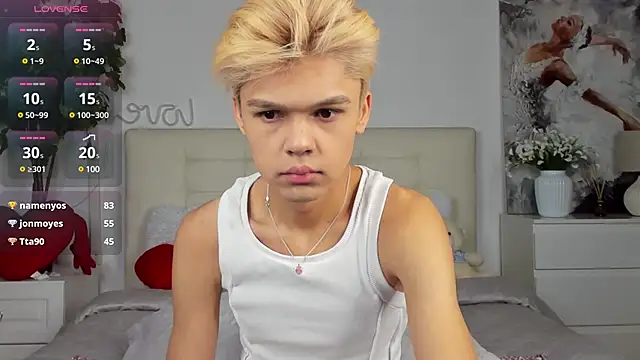 Snapshot of Felix_Rey chatting on February 2025 03:39:02 AM Felix Rey online show from February 2025 03:39:02 AM