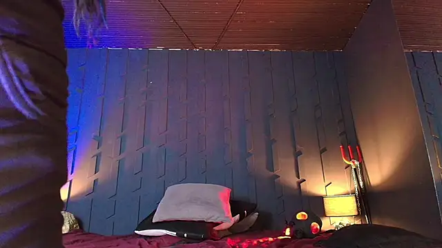 MorganaCrowley online show from January 2025 01:10:01 AM