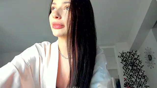Snapshot of IreneVON chatting on January 2025 03:18:02 PM IreneVON online show from January 2025 03:18:02 PM