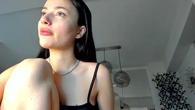 Snapshot of IreneVON chatting on January 2025 05:09:01 AM IreneVON online show from January 2025 05:09:01 AM