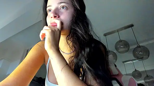 IreneVON online show from September 2025 02:59:02 AM