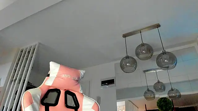 IreneVON online show from October 2025 03:39:02 AM