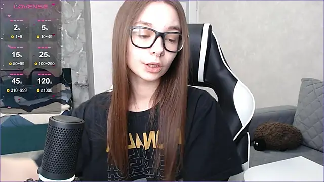 Amarieni online show from February 2025 10:28:02 AM