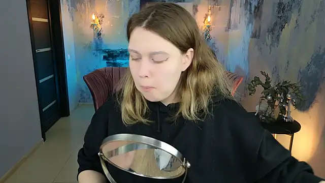 FioraMarmoris online show from December 2024 09:01:01 AM